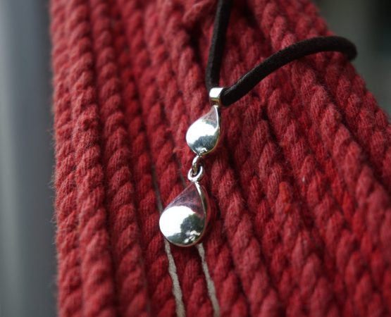 contour pendant
