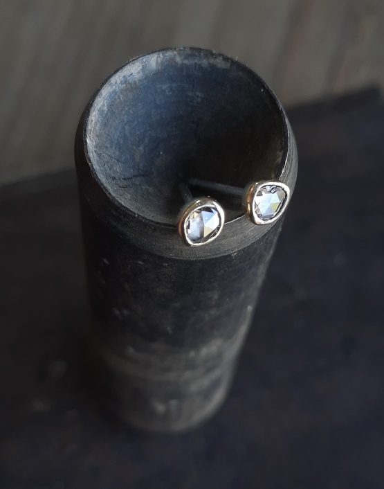 grey diamond studs